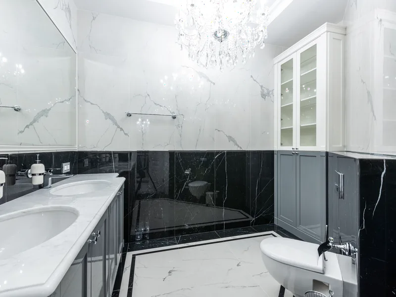 Modern banyo iç mekan — tadilat ve yenileme hizmeti